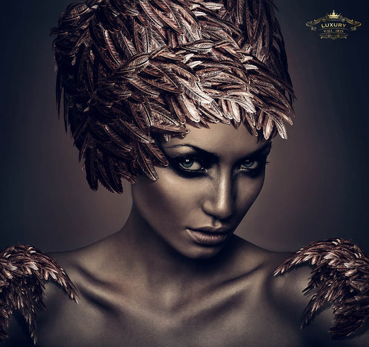 The Feather Queen 106X100Cm / Brons Aluminium Posters Prenten En Visuele Kunstwerken